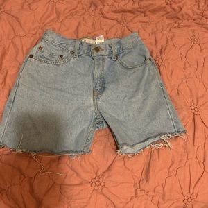 Levi Jean Shorts!!